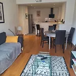 شقة Confortable A Avec Balcon بروبرِيانّو
