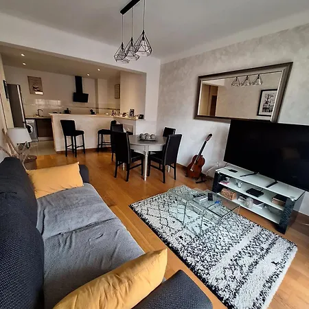 Appartement Confortable A Avec Balcon Propriano (Corsica)