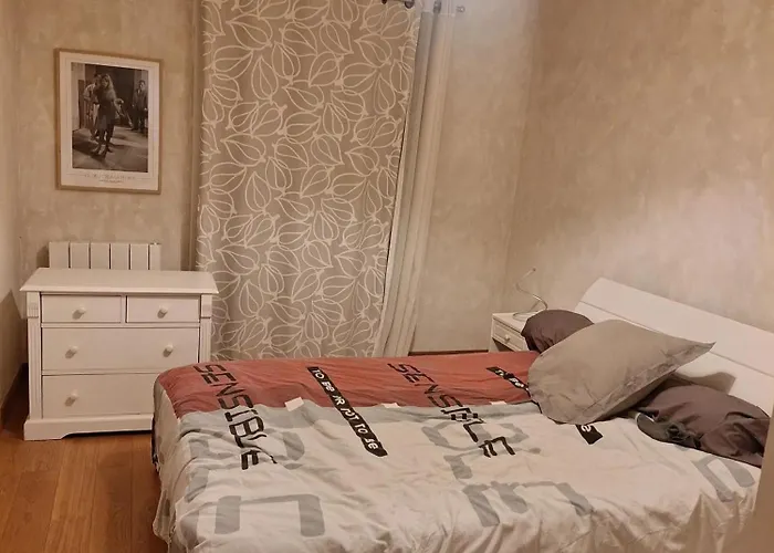 Confortable A Avec Balcon Propriano (Corsica)