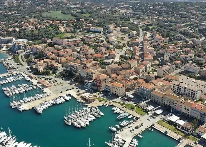 Appartement Confortable A Avec Balcon Propriano (Corsica)
